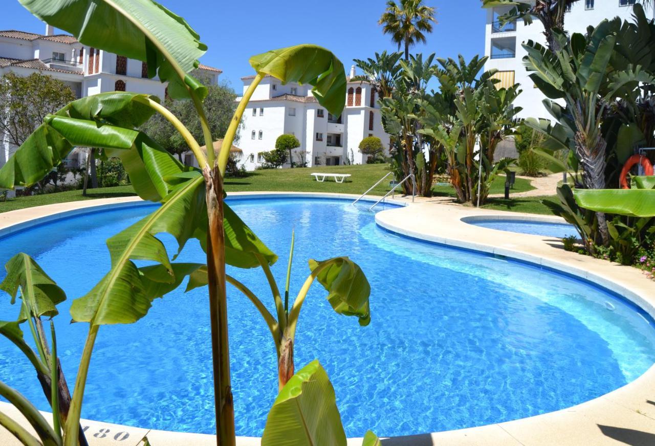 Luxury Garden Apartment - Walking Distance To The Sea Sitio de Calahonda Ngoại thất bức ảnh