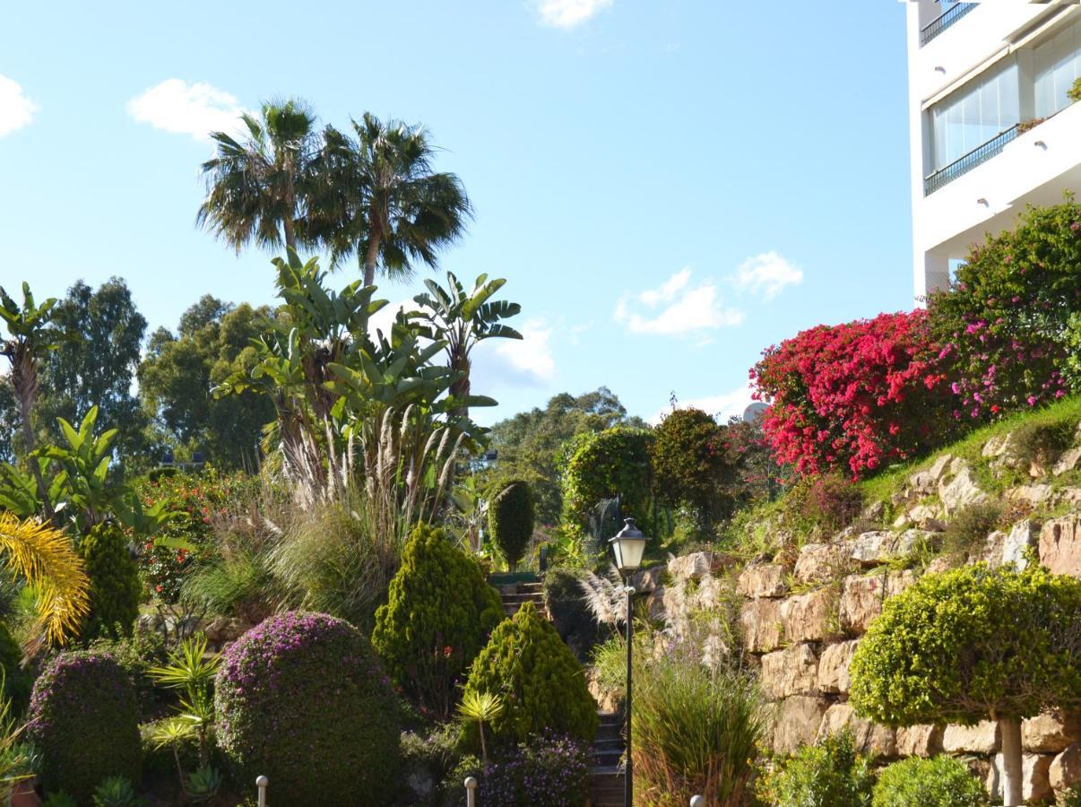 Luxury Garden Apartment - Walking Distance To The Sea Sitio de Calahonda Ngoại thất bức ảnh