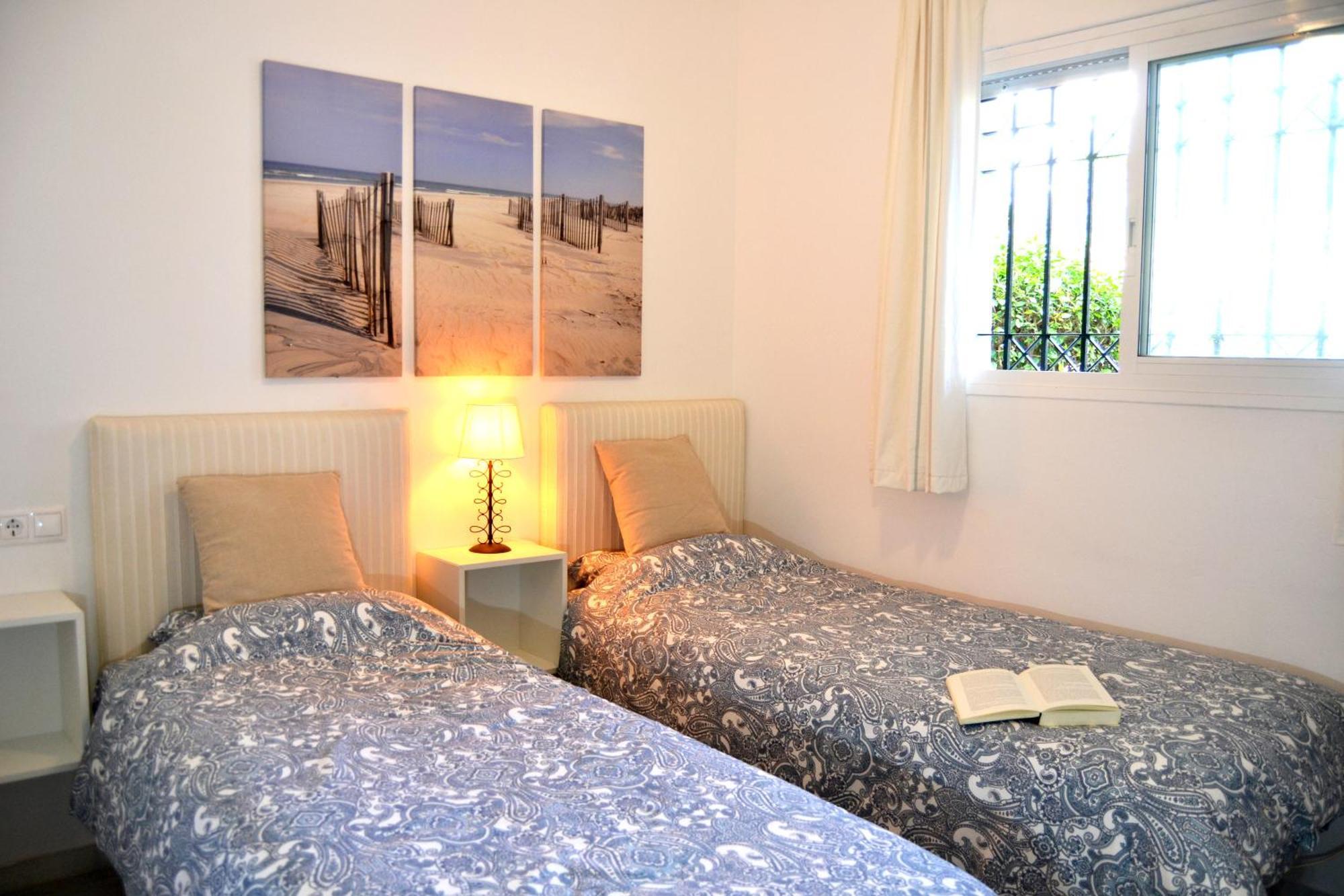 Luxury Garden Apartment - Walking Distance To The Sea Sitio de Calahonda Ngoại thất bức ảnh