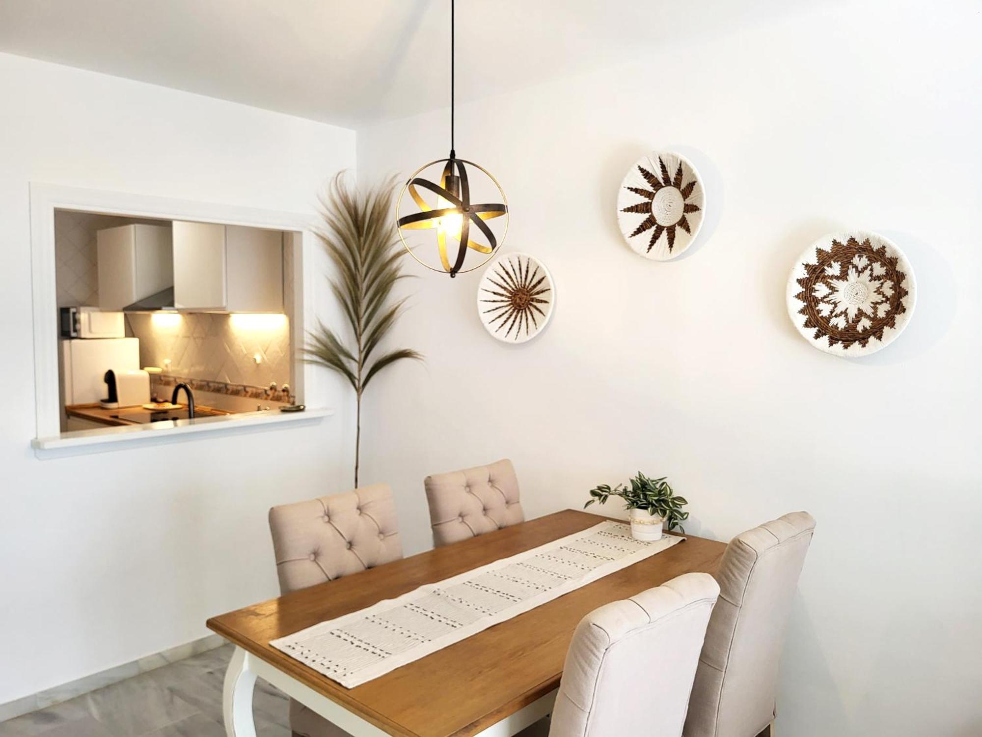 Luxury Garden Apartment - Walking Distance To The Sea Sitio de Calahonda Ngoại thất bức ảnh